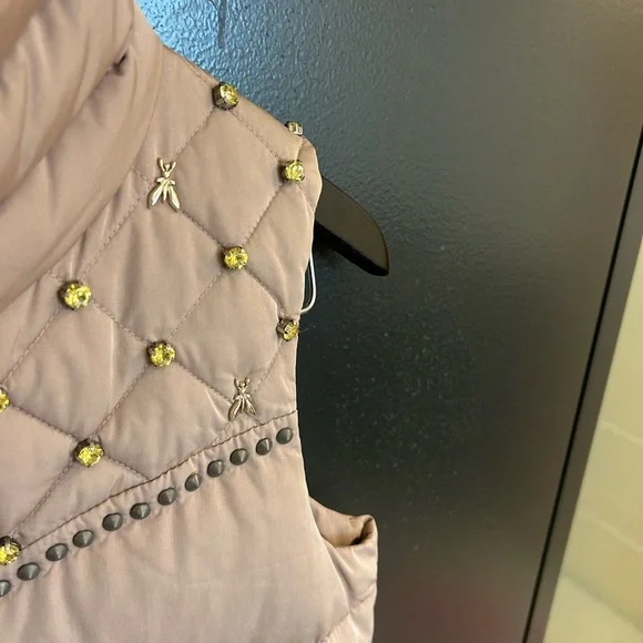 Patrizia Pepe size 40 (sz 6) soft pink Duck Down Vest with Studded BEE/Jewels - Picture 3 of 14